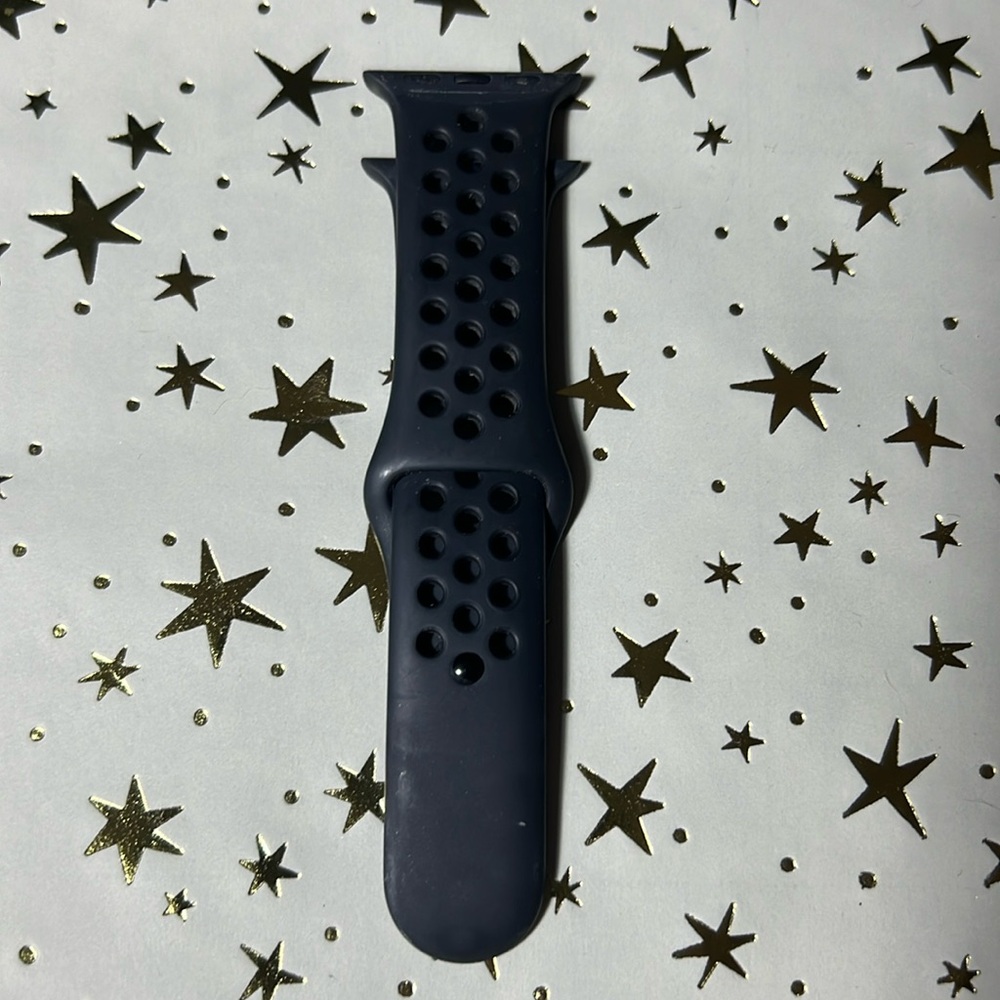 Apple Watch Band, Nike, size 38-40 mm.